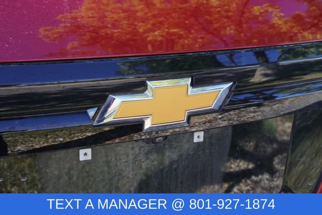 Used 2025 Chevrolet Traverse LT image 7