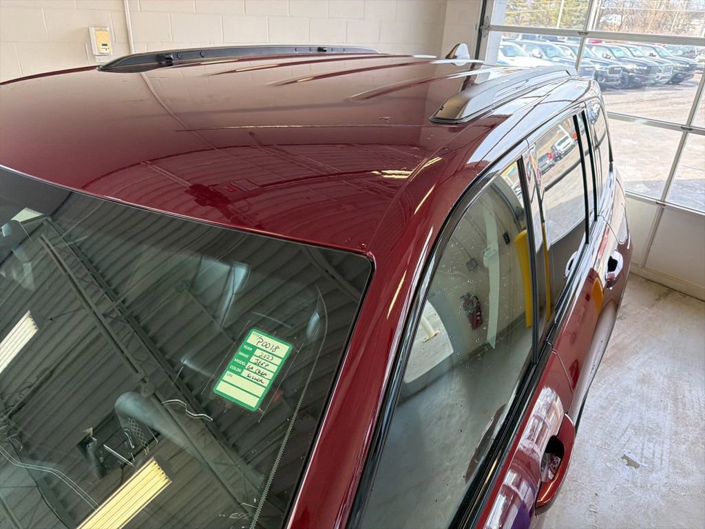 Used 2023 Jeep Grand Cherokee Limited w/ Luxury Tech Group II image 29