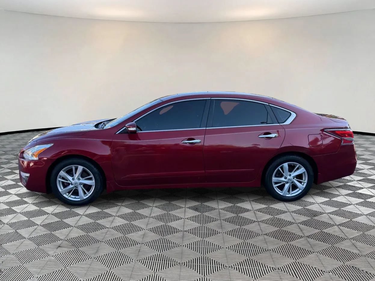 Used 2015 Nissan Altima 2.5 SL w/ Technology Package FWD image 4