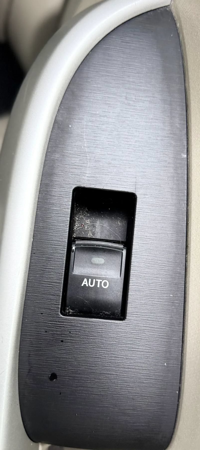 Used 2015 Toyota Prius Two FWD image 29