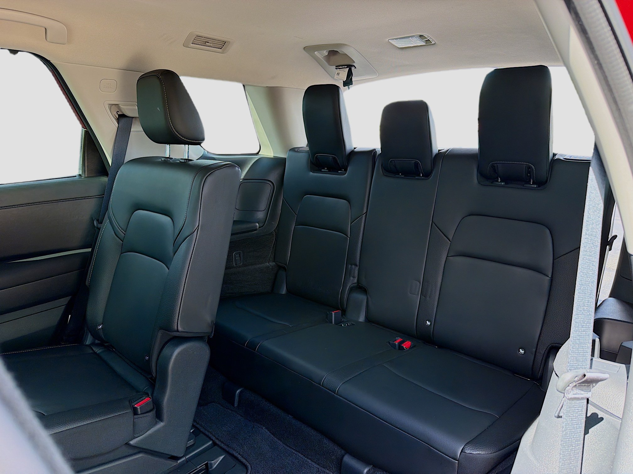 Used 2024 Nissan Pathfinder SL FWD image 7