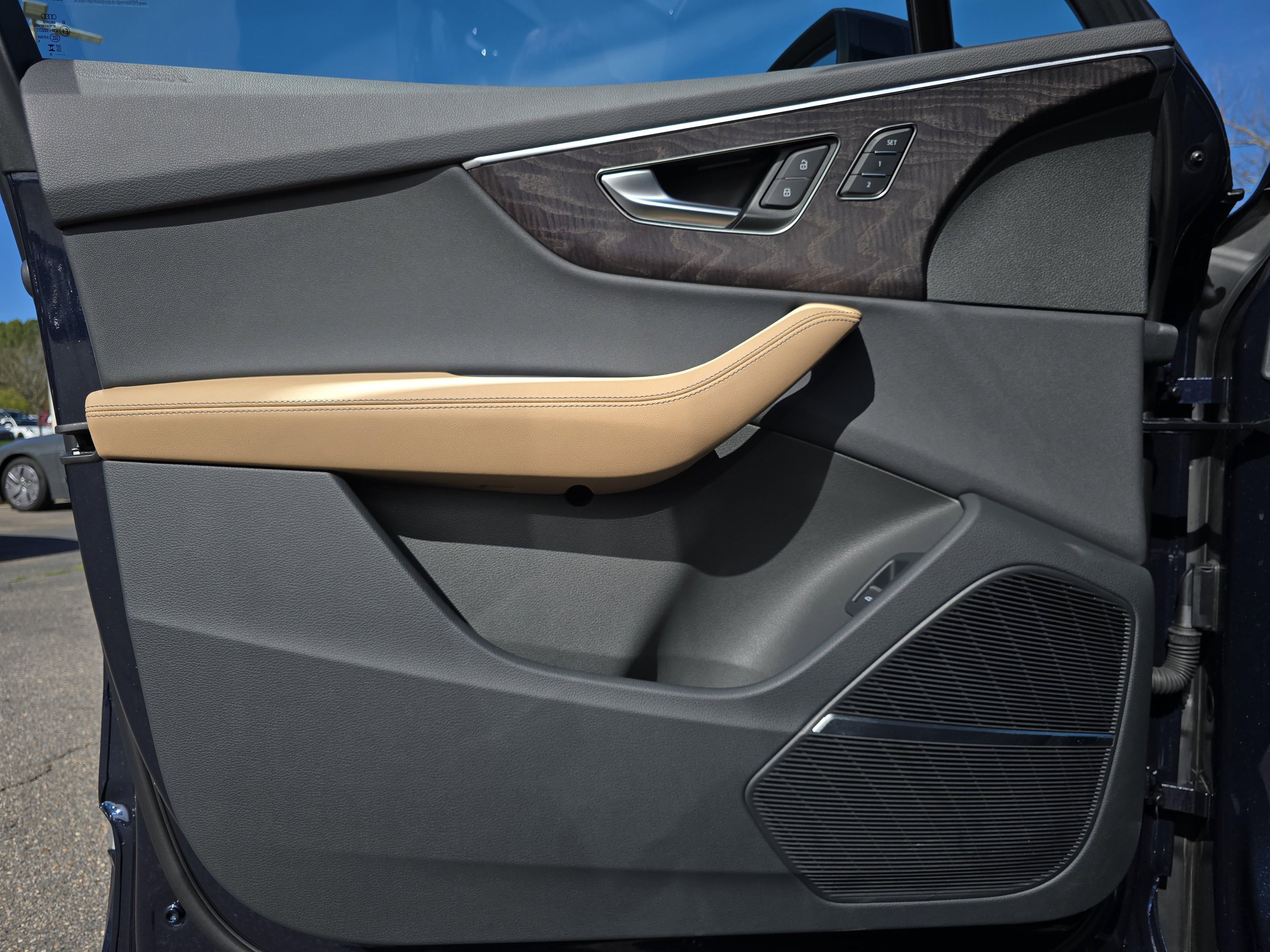 Certified 2025 Audi Q7 2.0T Premium Plus w/ Premium Plus Package image 30