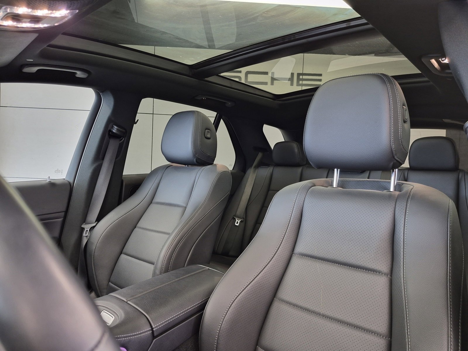 Used 2022 Mercedes-Benz GLE 350 4MATIC image 10