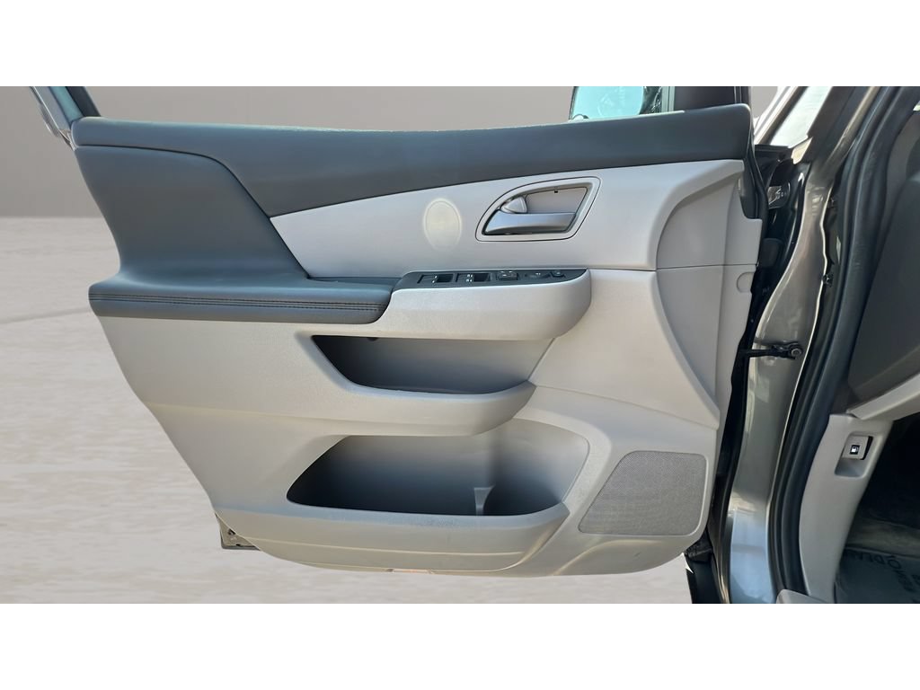 Used 2012 Honda Odyssey EX image 26