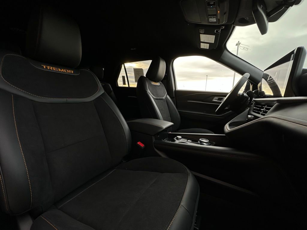 New 2026 Ford Explorer Tremor w/ Tremor Convenience Package image 44