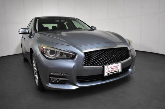 Used 2016 INFINITI Q50 Premium RWD image 3