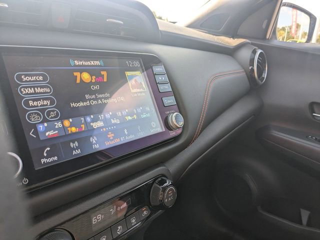 Used 2024 Nissan Kicks SR image 23