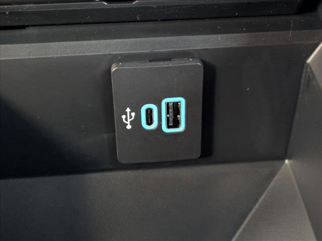 New 2026 Ford F250 Platinum w/ Tremor Off-Road Package AWD/4WD image 16