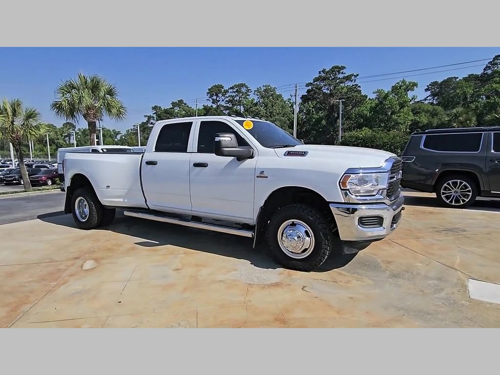 Used 2024 RAM 3500 Tradesman w/ Towing Technology Group AWD/4WD image 34