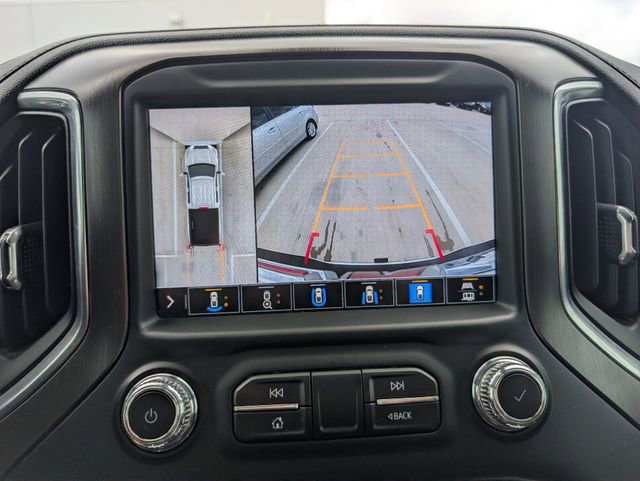 Used 2022 GMC Sierra 2500 AT4 w/ AT4 Preferred Package image 16