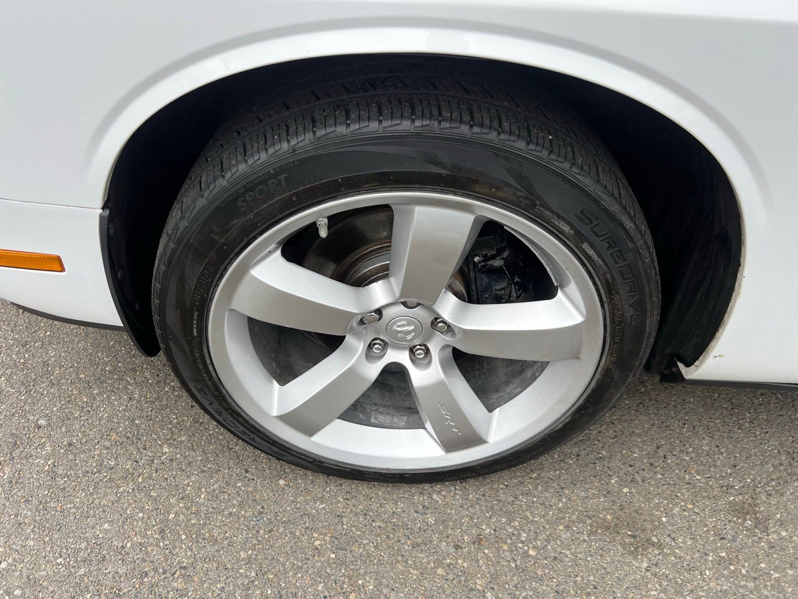 Used 2014 Dodge Challenger SXT RWD image 15