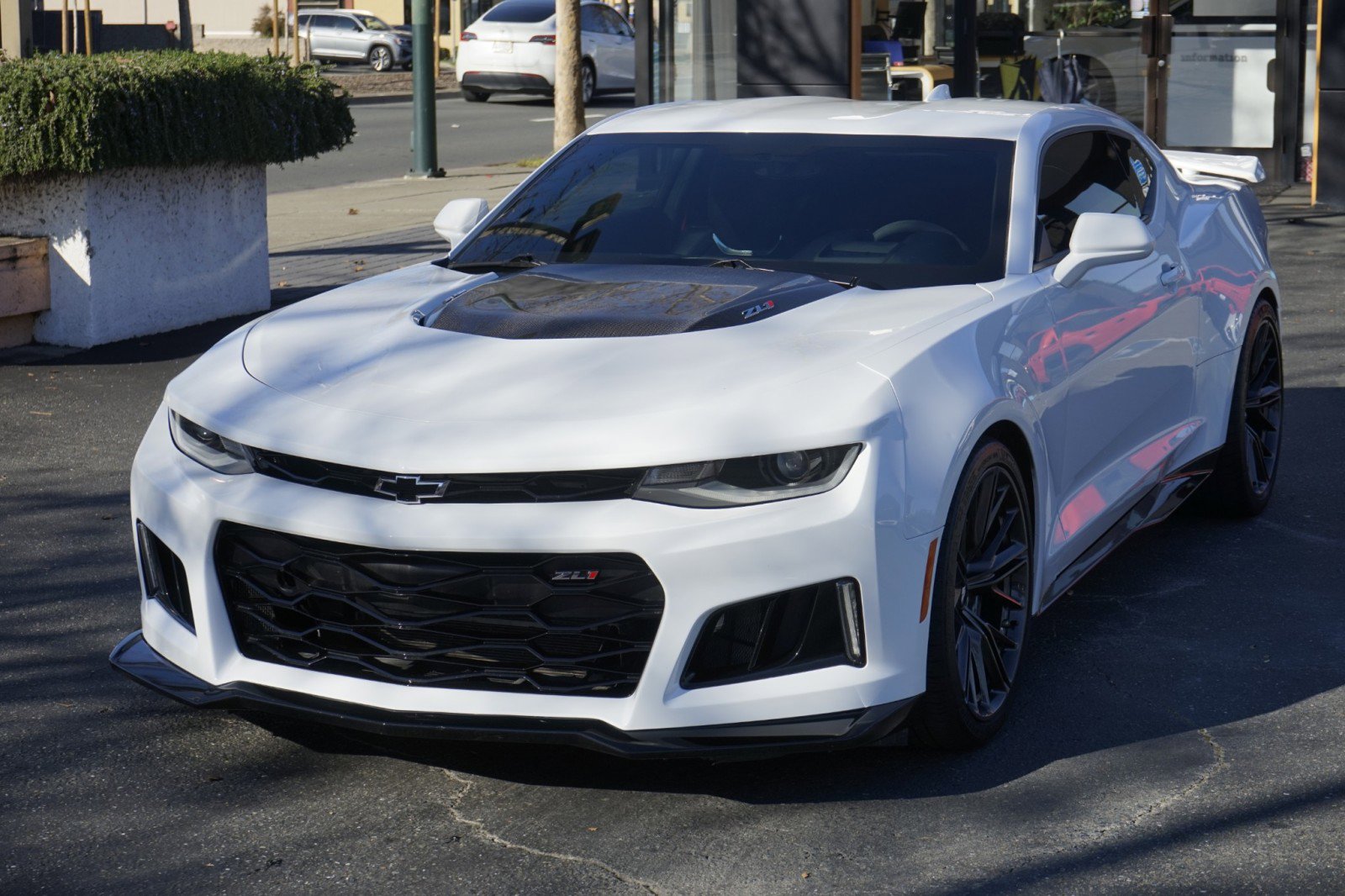 Used 2018 Chevrolet Camaro ZL1 image 3