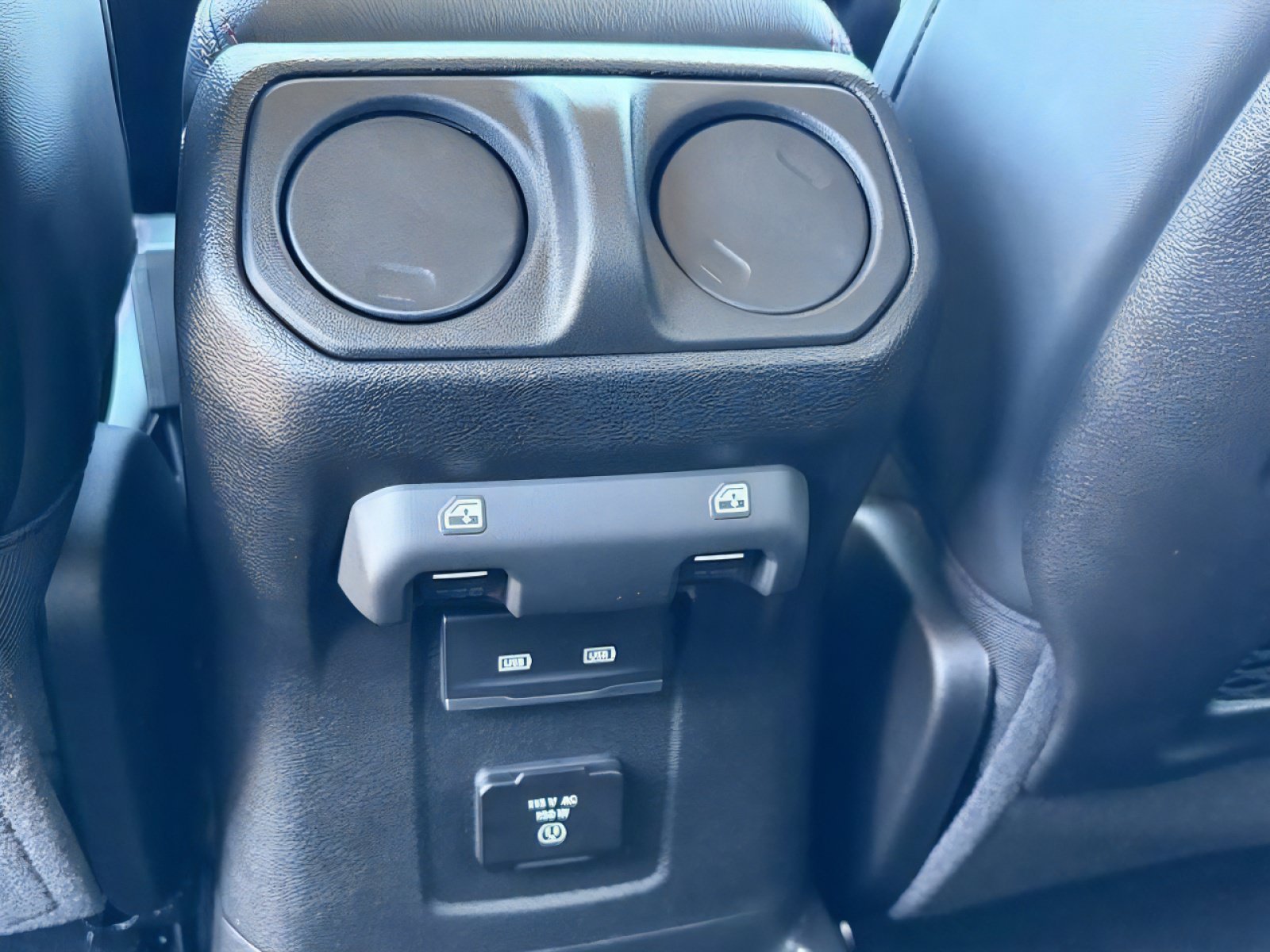 New 2027 Jeep Wrangler Unlimited Rubicon AWD/4WD image 13