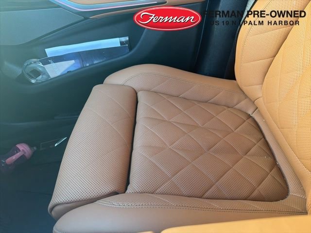 Used 2026 BMW X7 xDrive40i w/ M Sport Package image 12