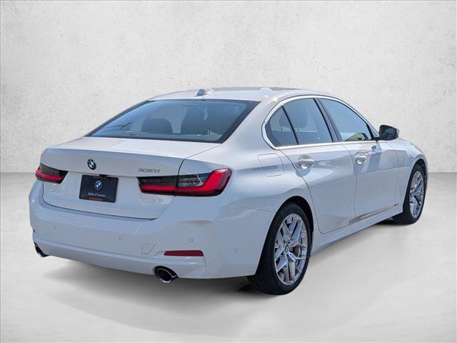 Used 2026 BMW 330i Sedan w/ Premium Package RWD image 5