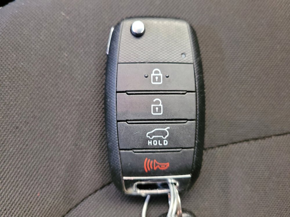 Used 2018 Kia Soul FWD image 32