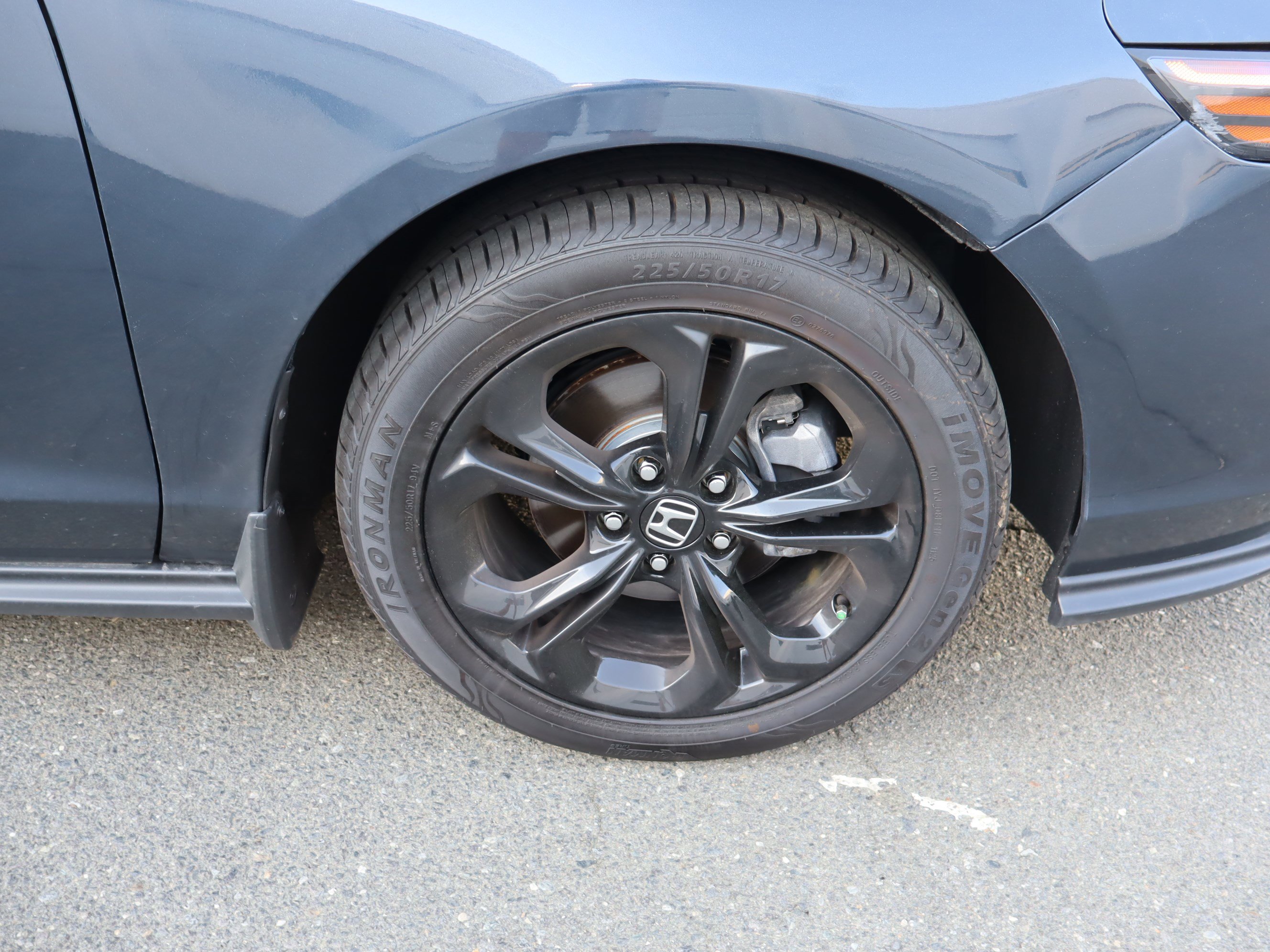 Used 2025 Honda Accord SE image 37