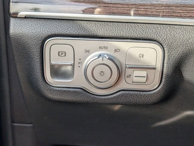 Used 2020 Mercedes-Benz GLE 350 4MATIC image 32