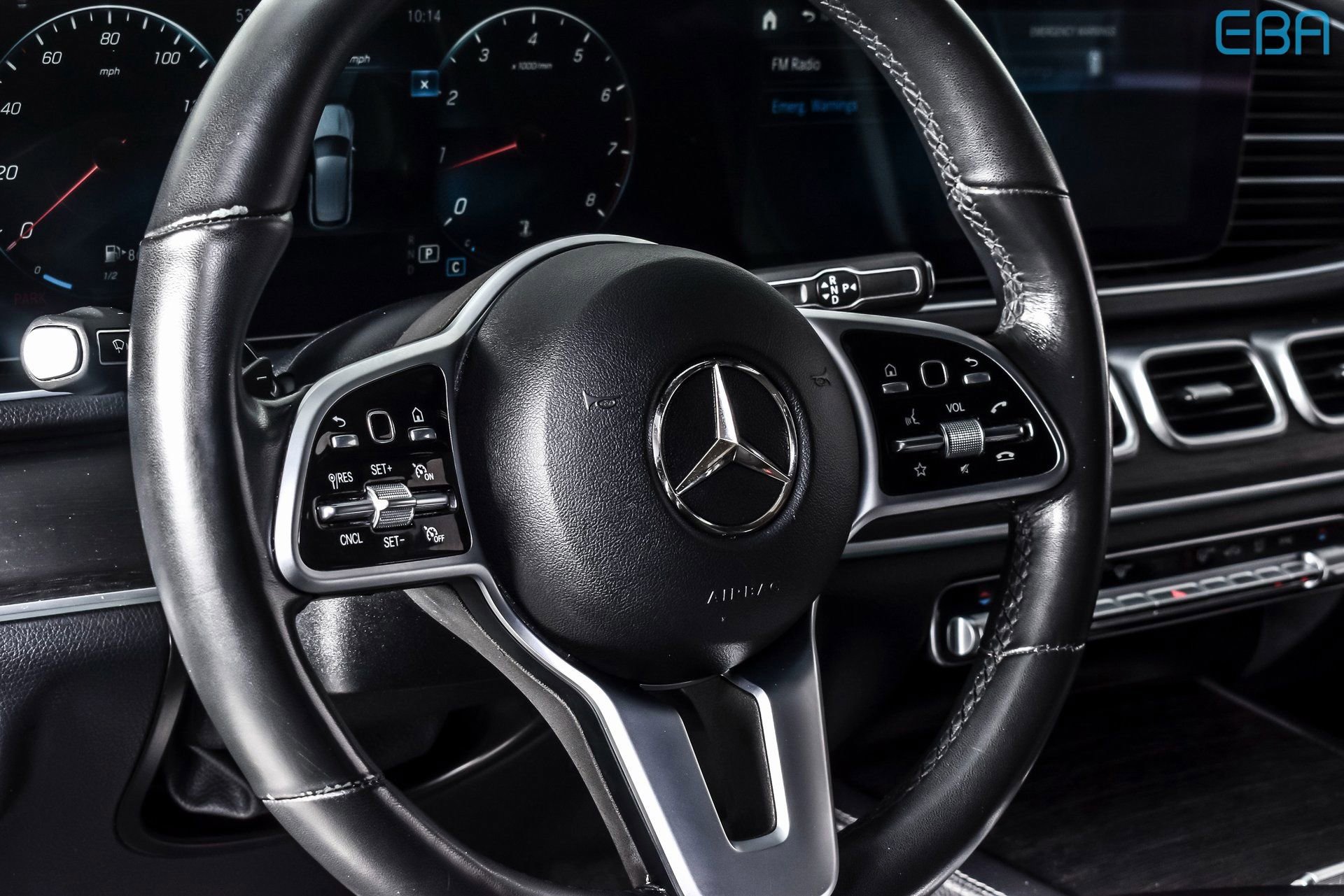 Used 2022 Mercedes-Benz GLE 350 4MATIC w/ Premium Package image 18