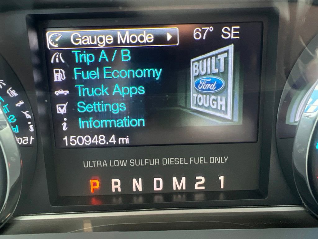 Used 2016 Ford F250 XLT w/ XLT Premium Package AWD/4WD image 4