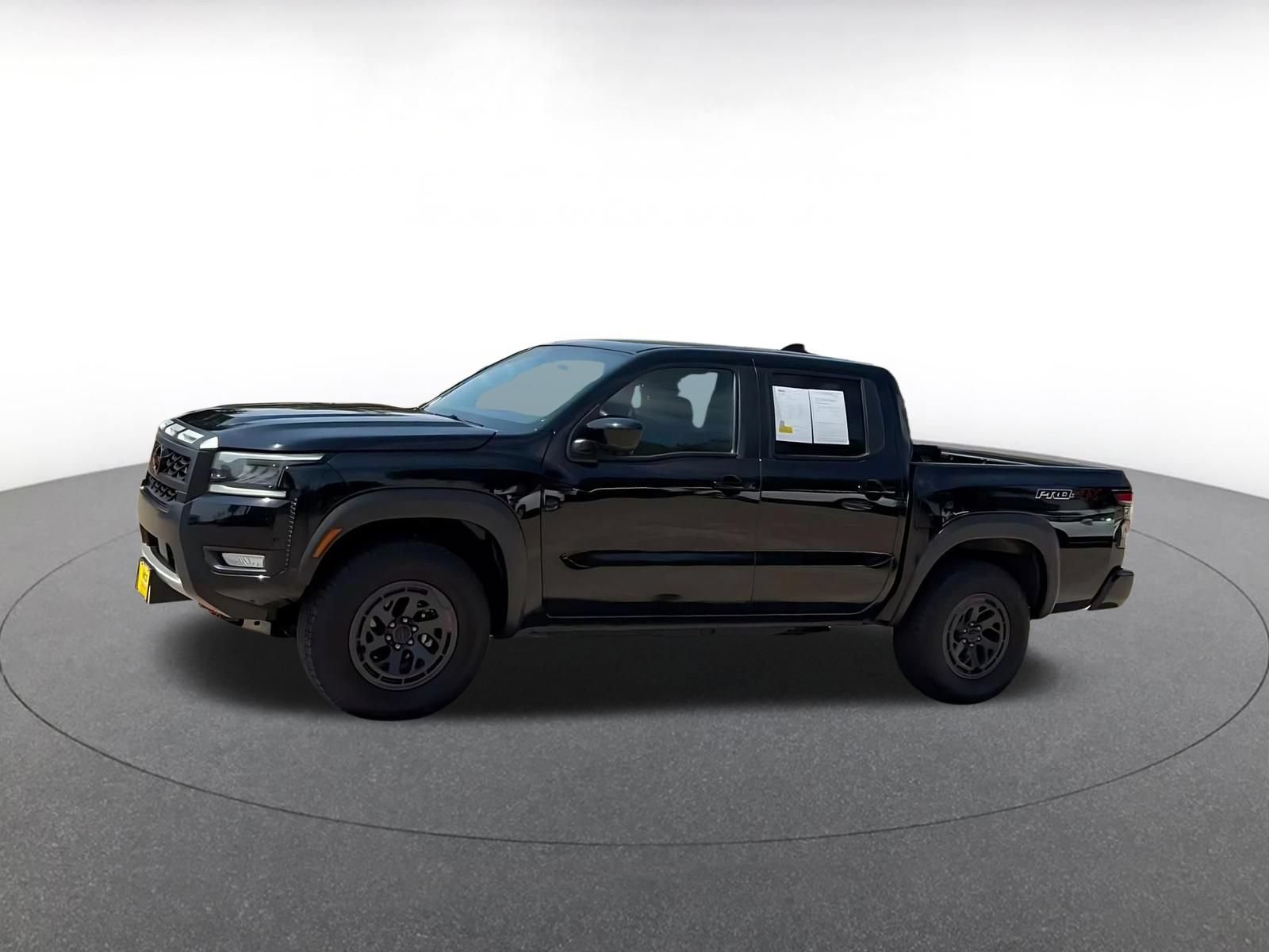Used 2026 Nissan Frontier PRO-4X AWD/4WD image 7