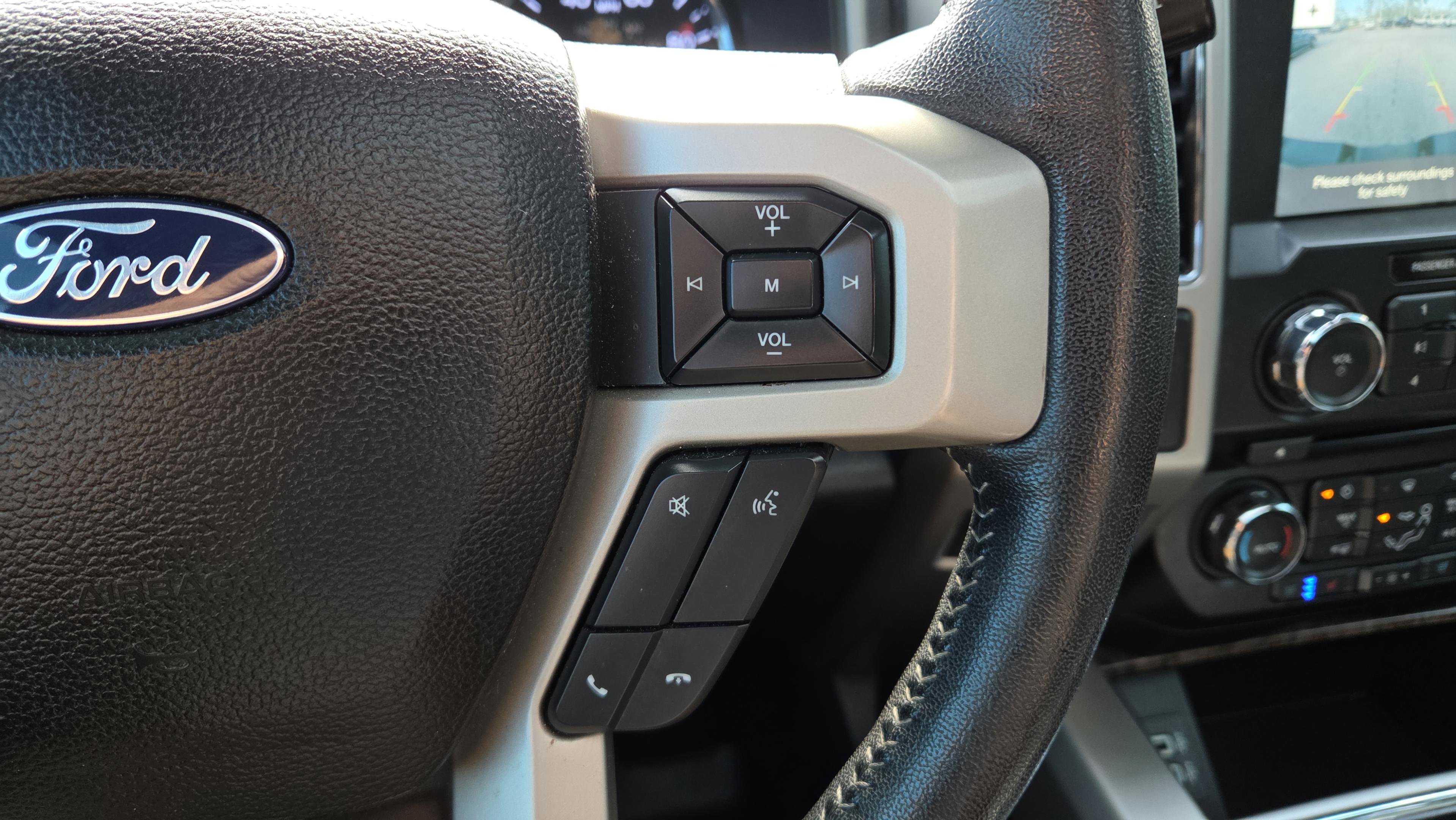Used 2018 Ford F250 Lariat w/ Lariat Ultimate Package image 28
