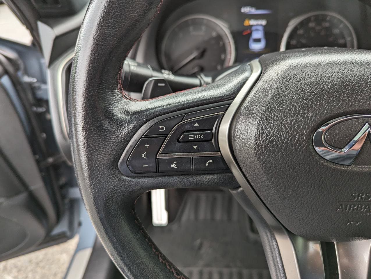 Used 2021 INFINITI Q60 Red Sport 400 w/ Cargo Package AWD/4WD image 15