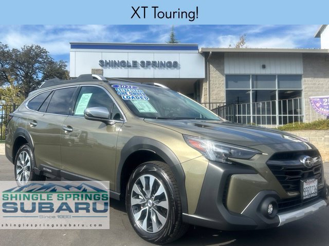 Certified 2025 Subaru Outback Touring XT AWD/4WD image 1