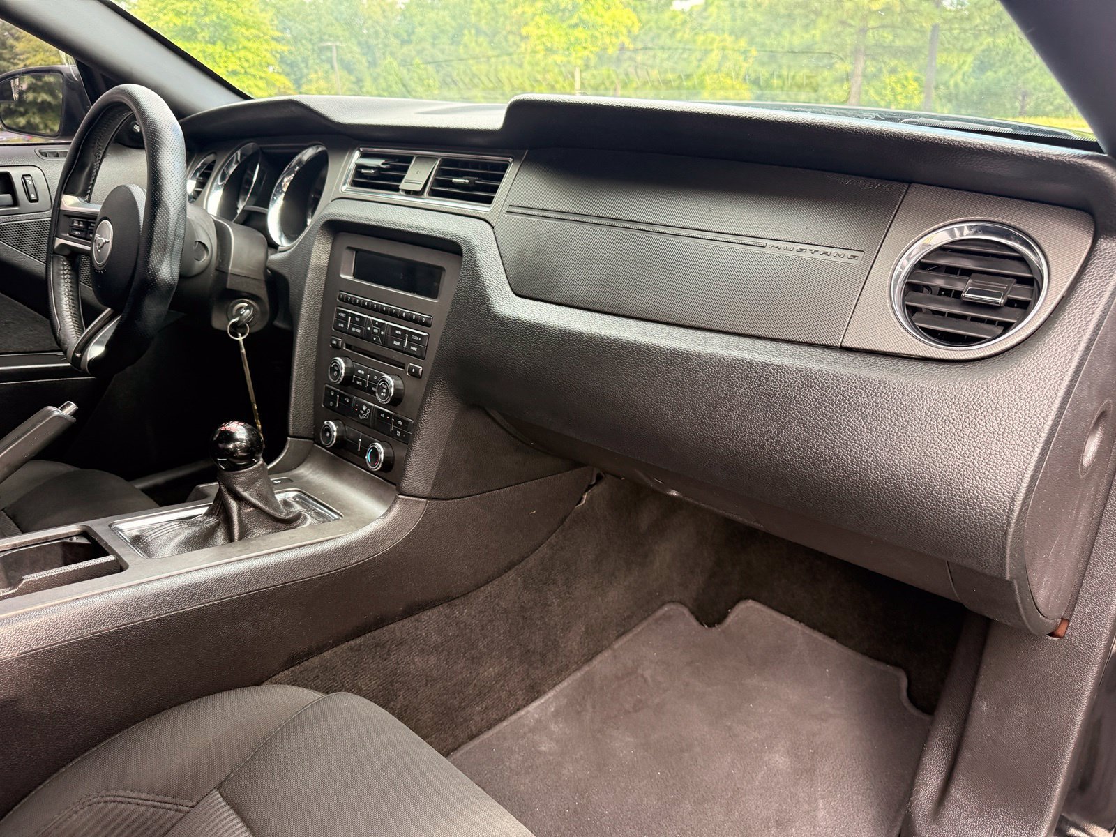 Used 2014 Ford Mustang GT RWD image 24