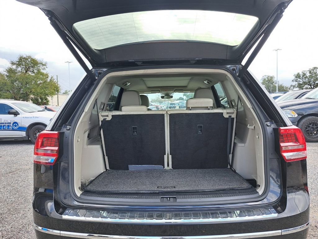 Used 2019 Volkswagen Atlas SEL R-Line image 27