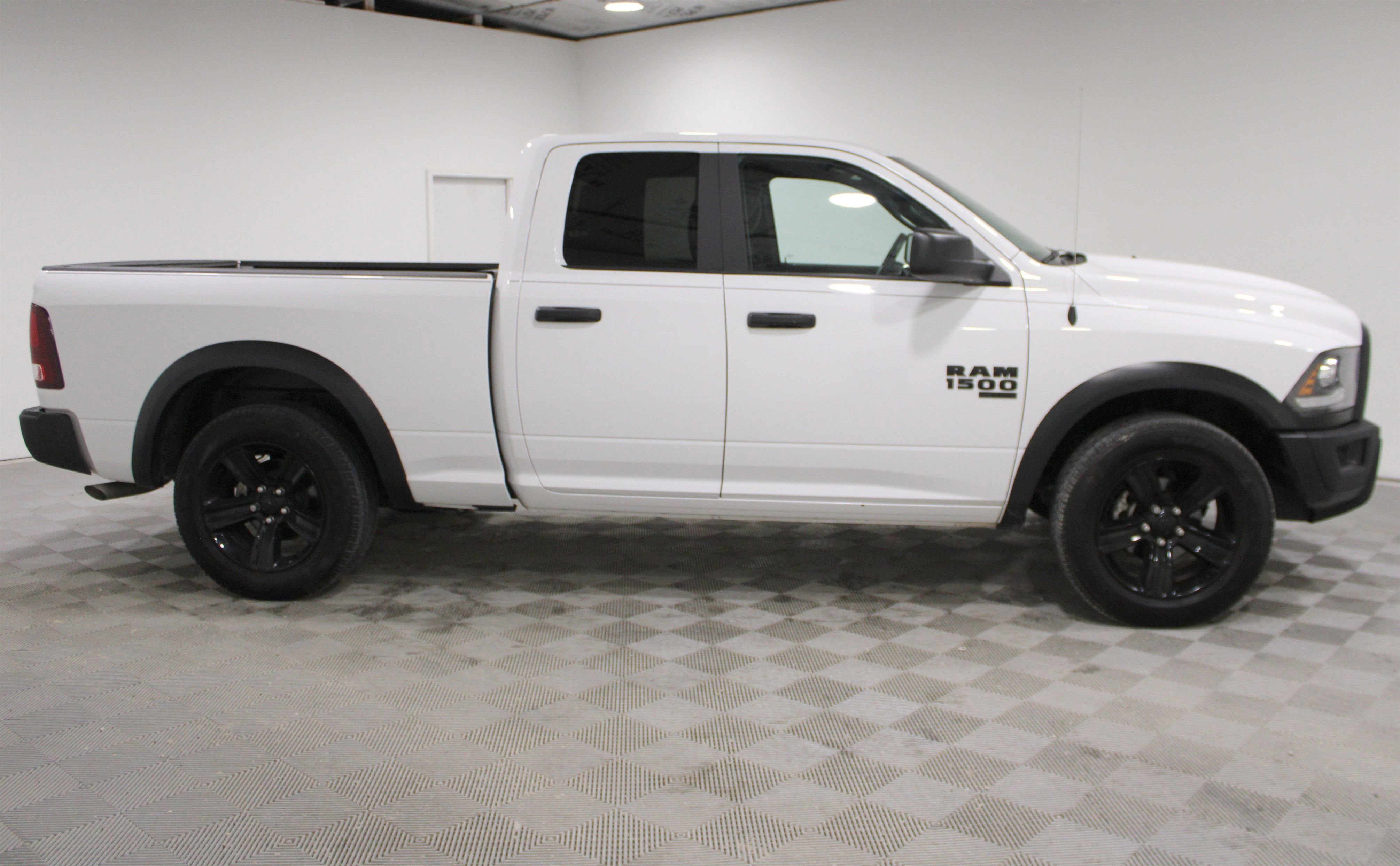 Used 2024 RAM 1500 Classic Warlock w/ Electronics Group image 22