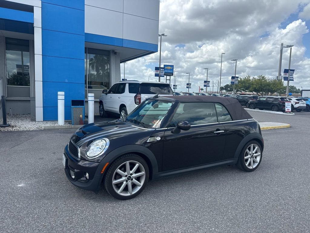 Used 2015 MINI Cooper S image 2