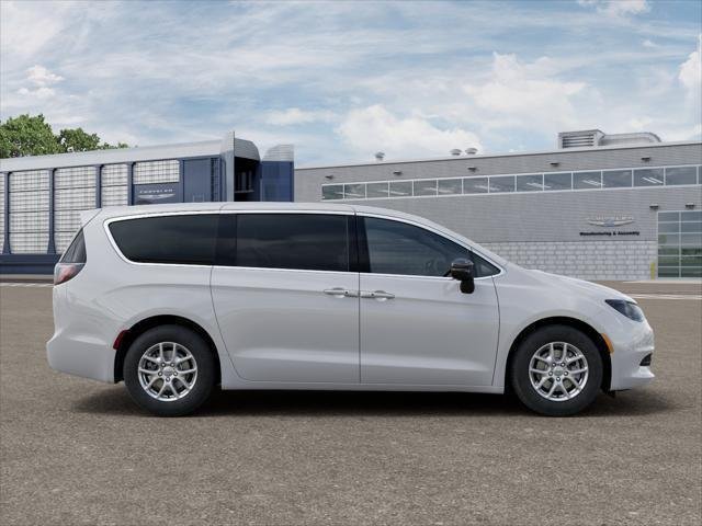 New 2026 Chrysler Voyager LX FWD image 24