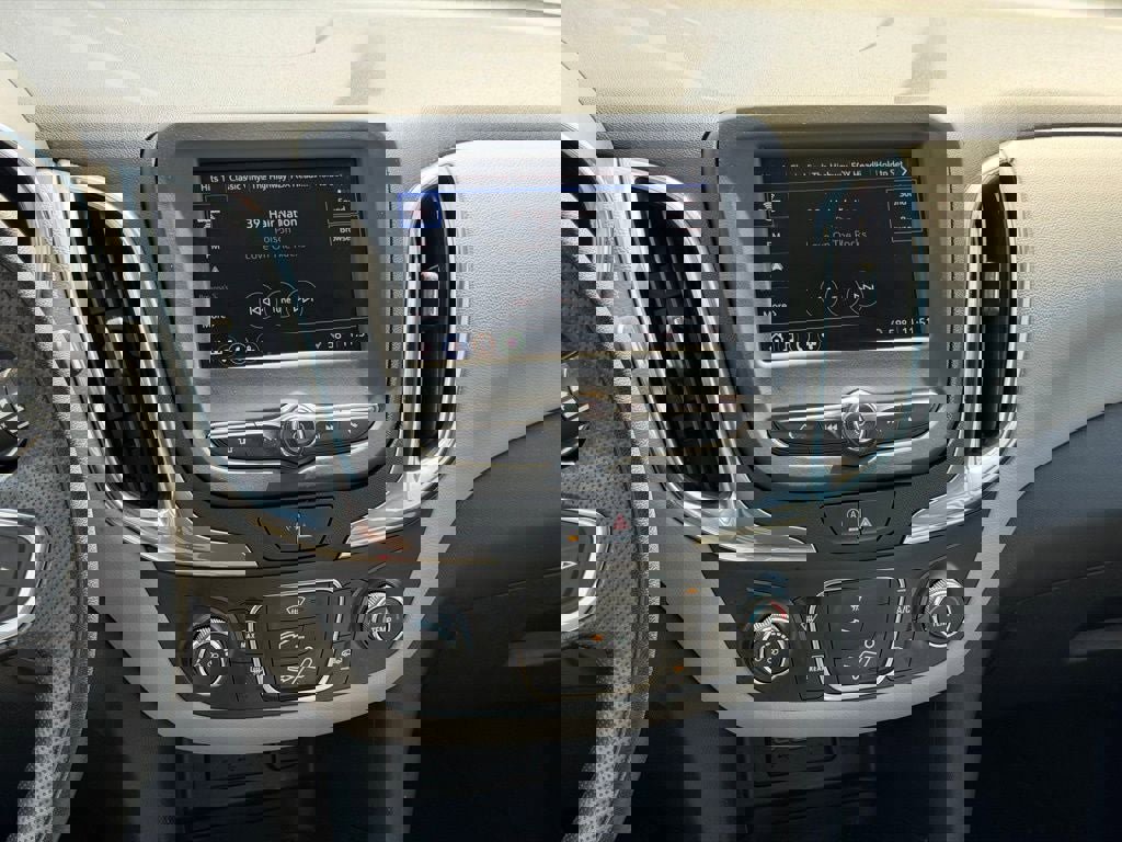 Used 2024 Chevrolet Equinox LS w/ LS Convenience Package image 29