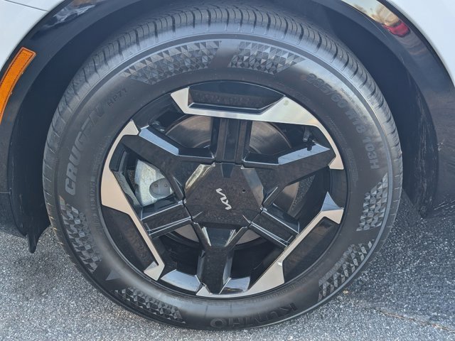 Used 2026 Kia Sportage SX image 11