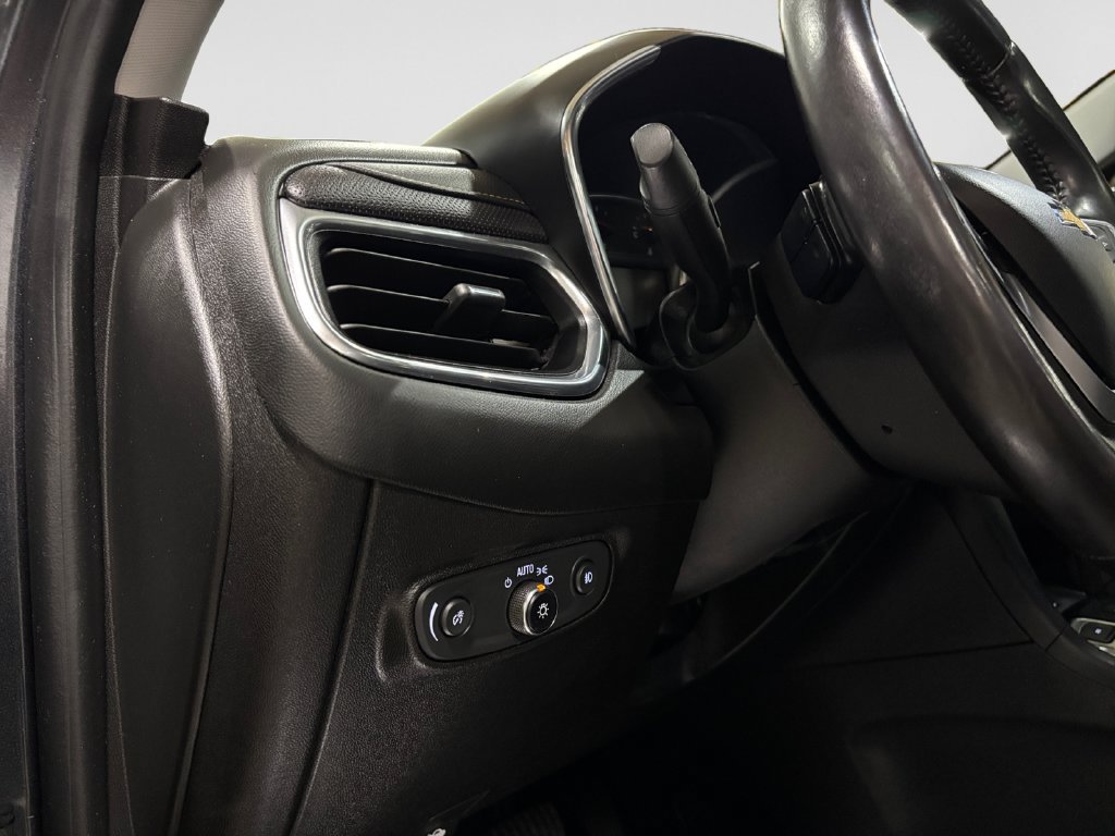 Used 2022 Chevrolet Equinox Premier AWD/4WD image 31