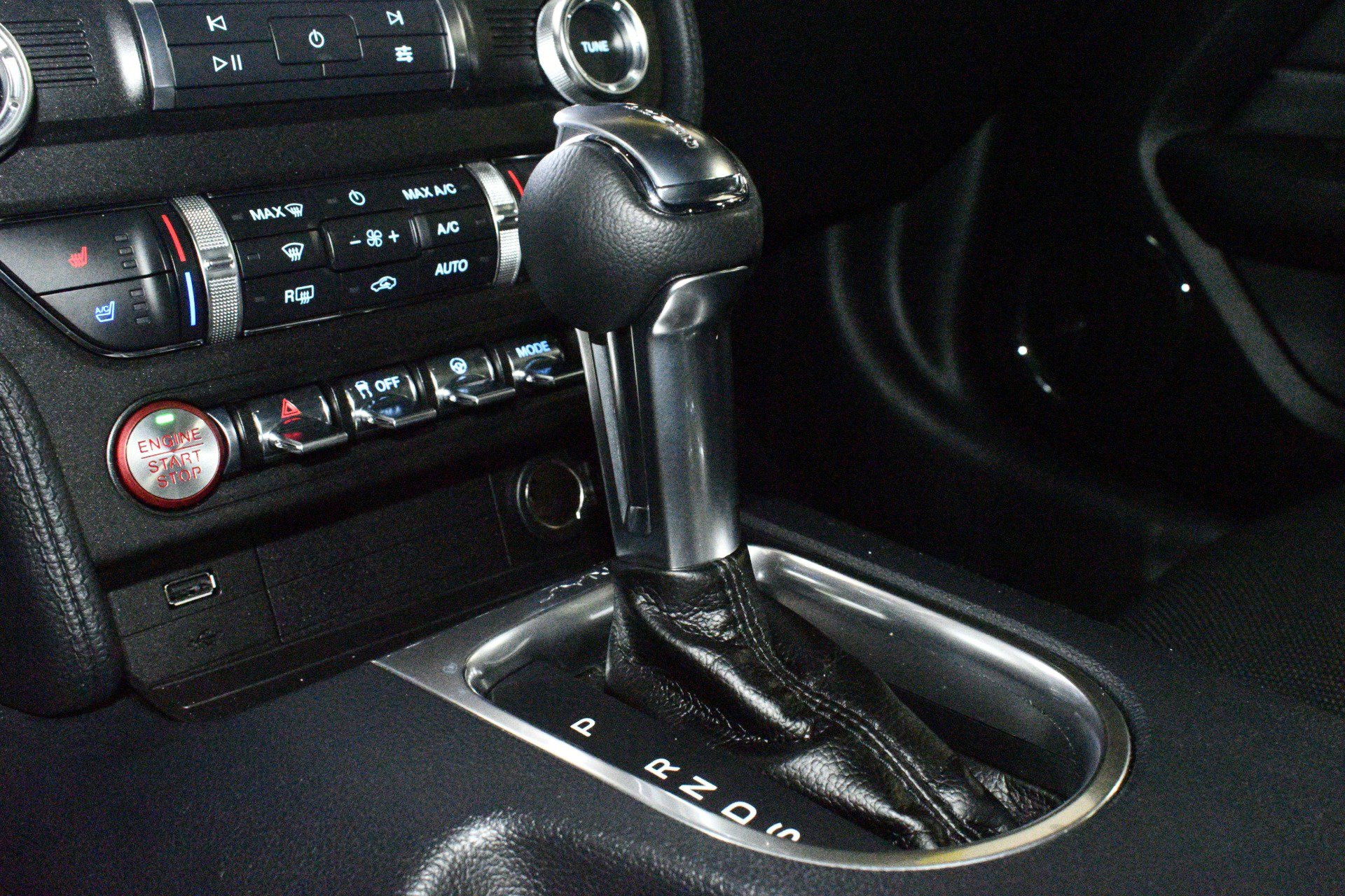 Used 2021 Ford Mustang GT Premium w/ GT Performance Package image 39