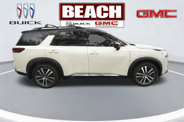 Used 2022 Nissan Pathfinder Platinum w/ Cargo Package video 2