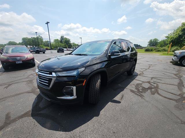Used 2023 Chevrolet Traverse LT FWD image 8