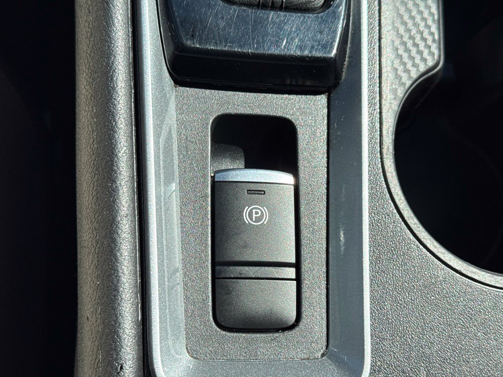 Used 2025 Nissan Altima 2.5 SV AWD/4WD image 27