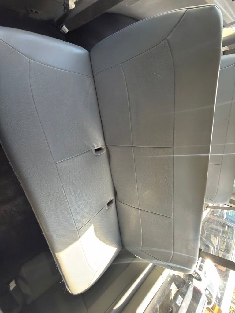 Used 2007 Ford E-350 and Econoline 350 Extended Wagon Super Duty RWD image 28