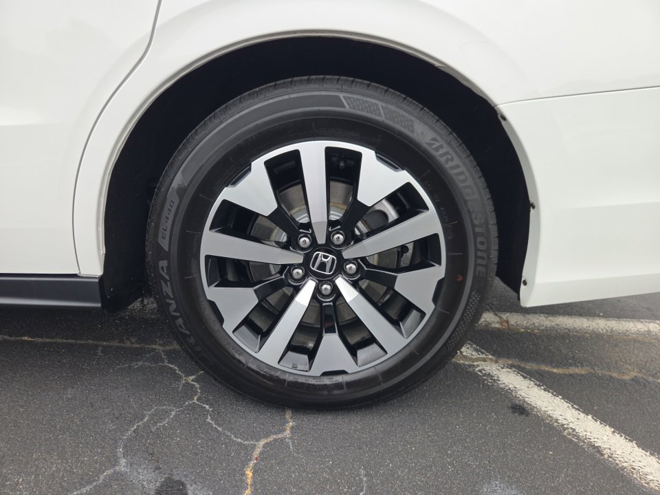 Certified 2026 Honda Odyssey EX-L image 22