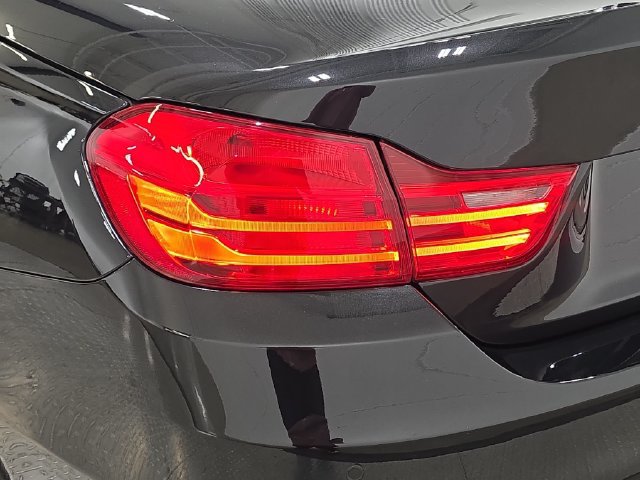 Used 2014 BMW 435i Convertible RWD image 30