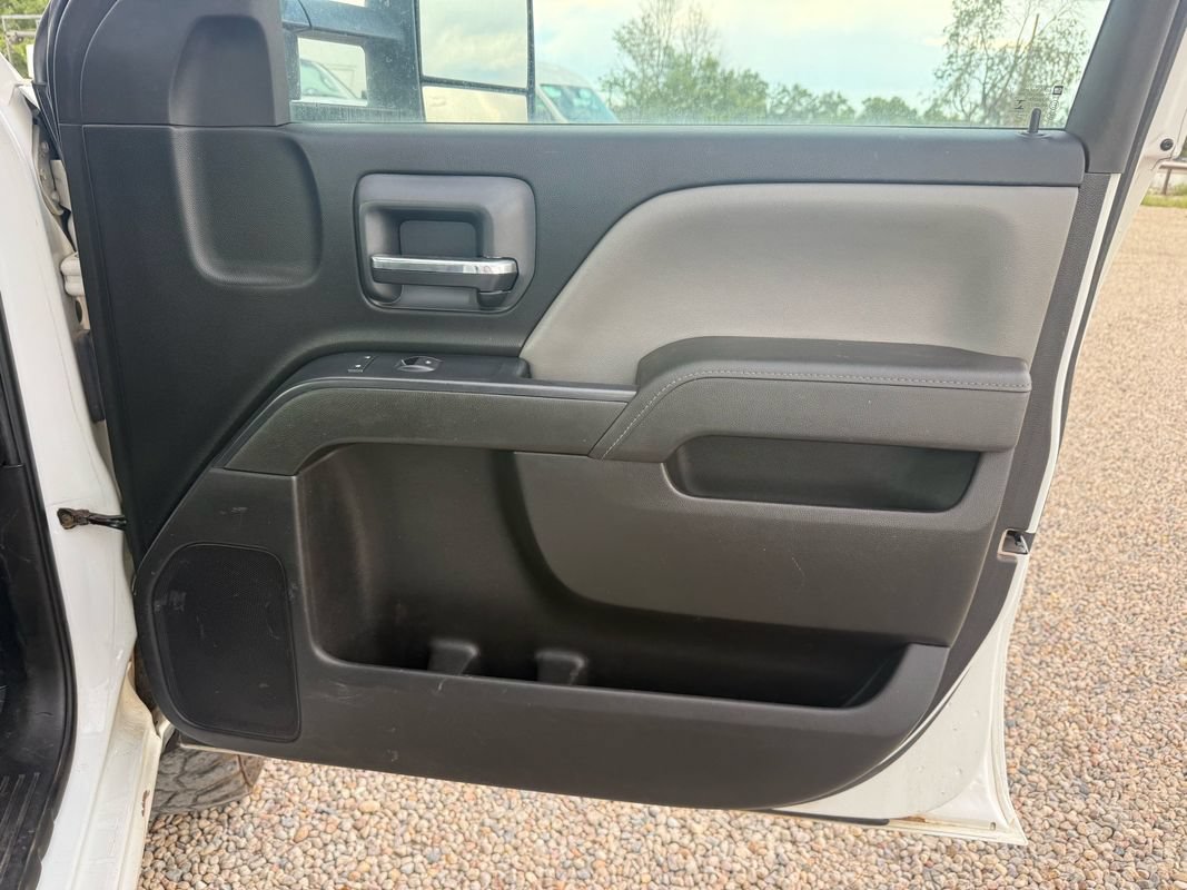 Used 2015 Chevrolet Silverado 2500 W/T AWD/4WD image 12