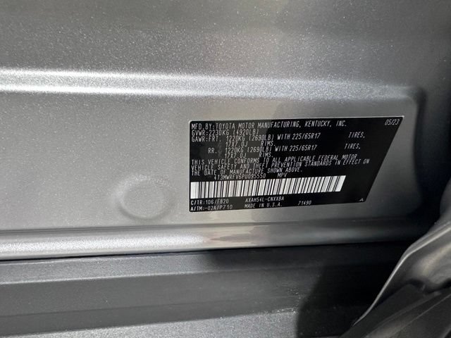 Used 2023 Toyota RAV4 LE AWD/4WD image 29