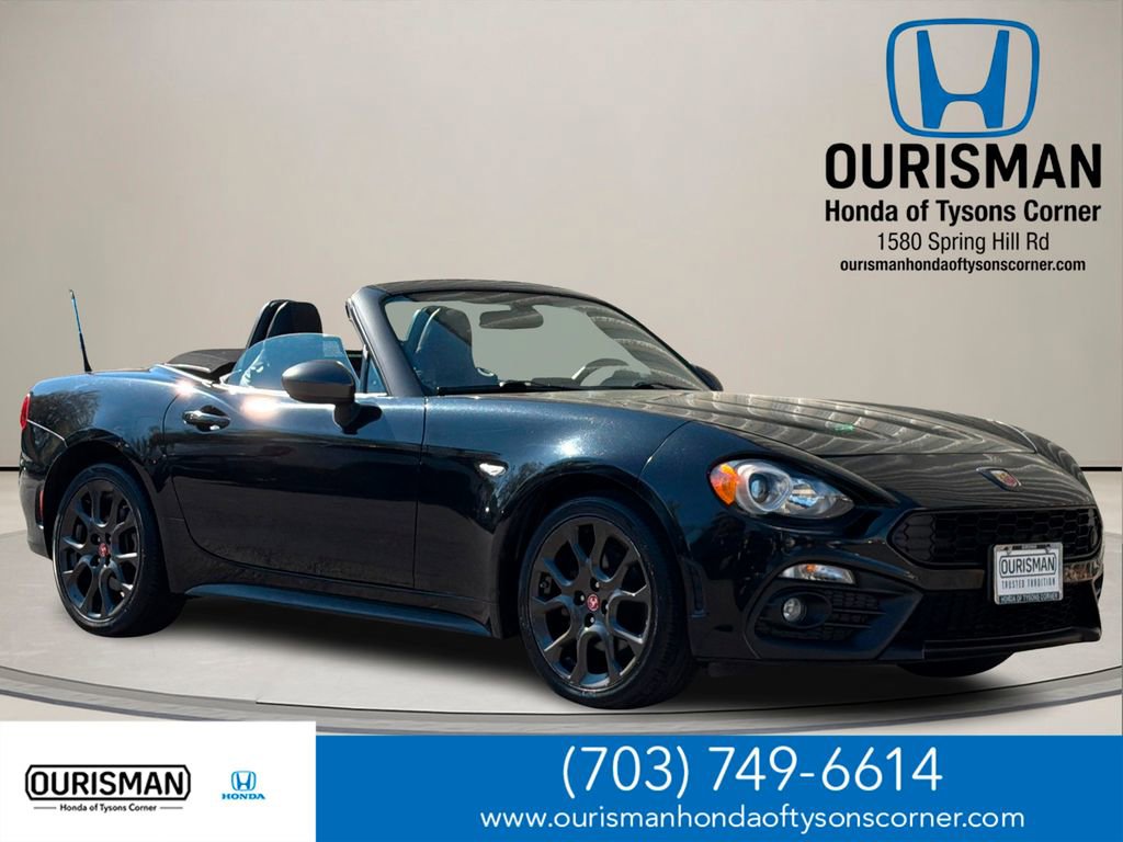 Used 2017 FIAT 124 Spider Abarth RWD image 1