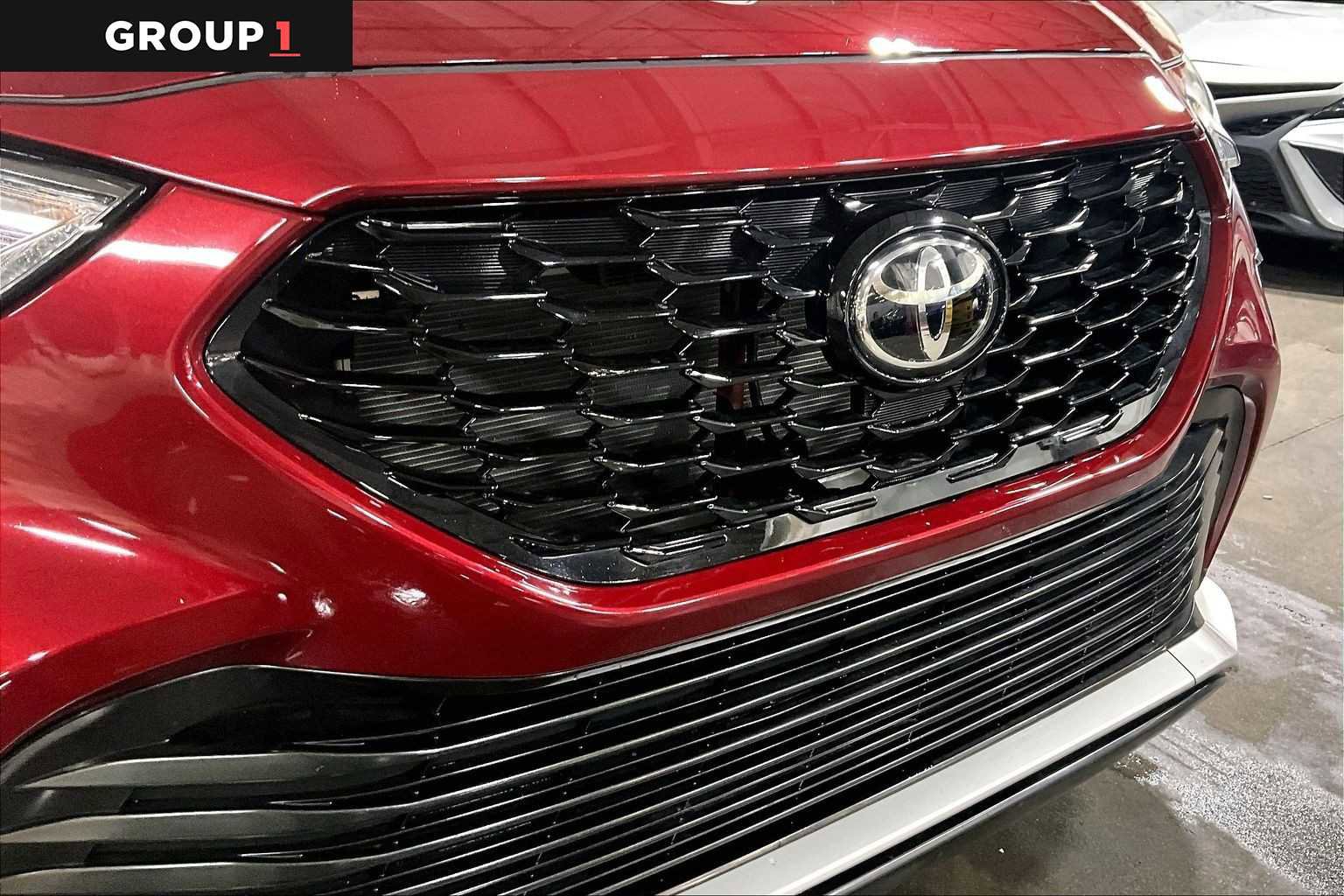 Used 2023 Toyota Highlander XSE image 30