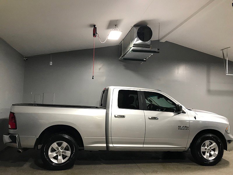 Used 2015 RAM 1500 Classic SLT image 2