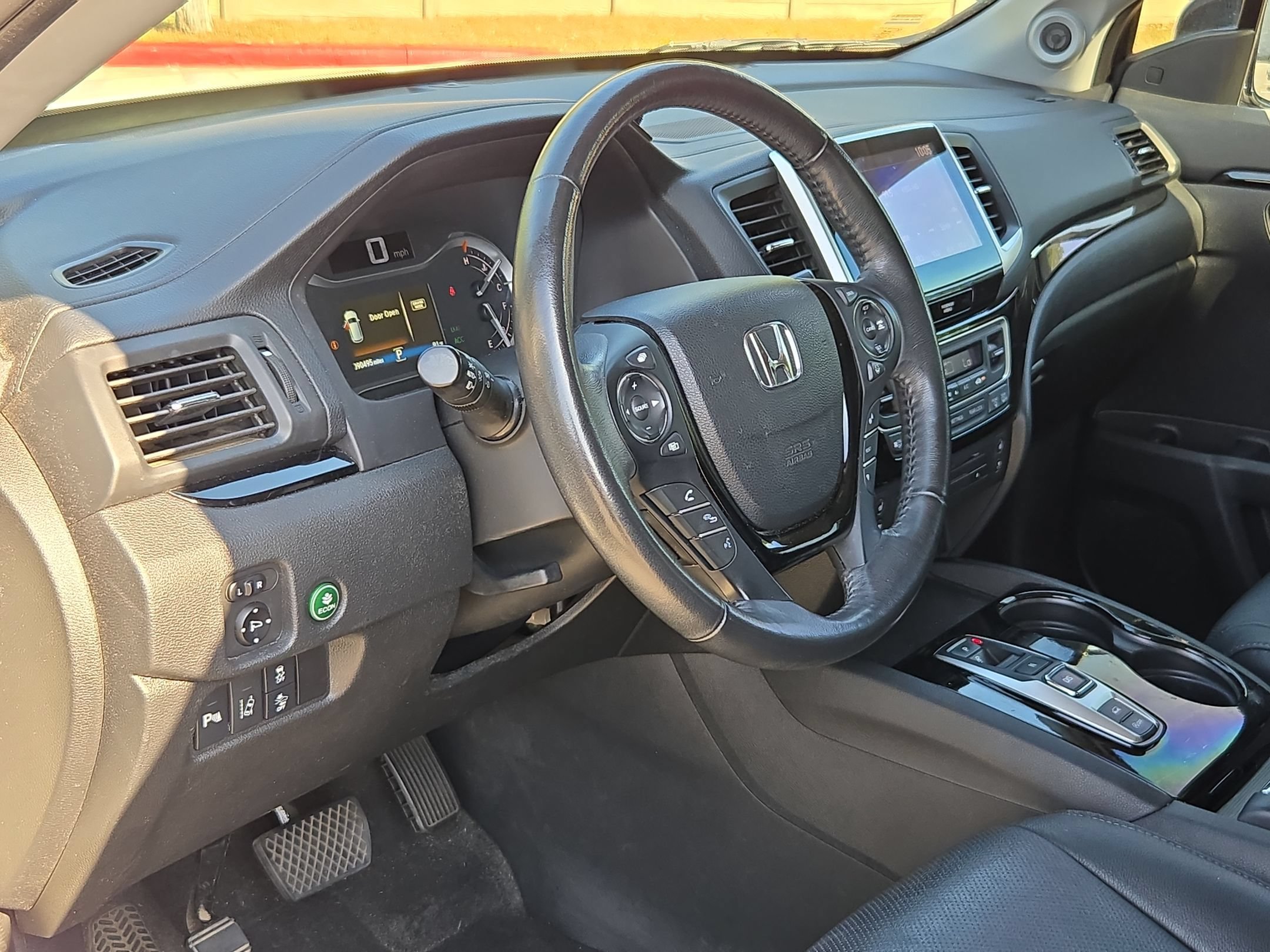 Certified 2017 Honda Pilot Elite image 12