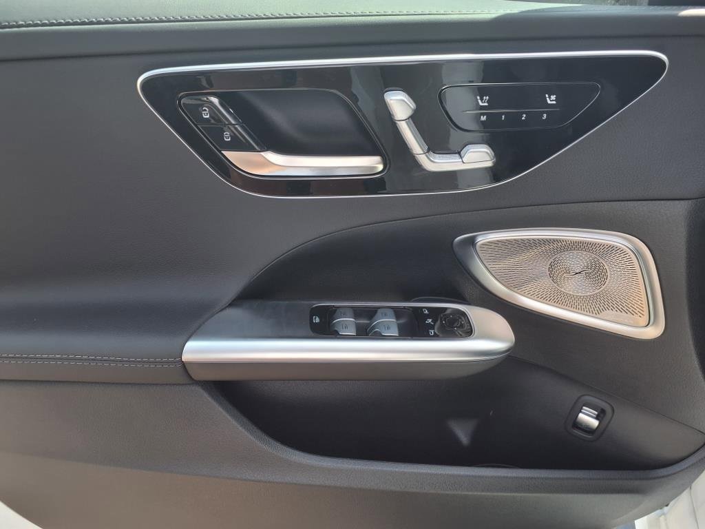 New 2025 Mercedes-Benz C 43 AMG 4MATIC Sedan image 11